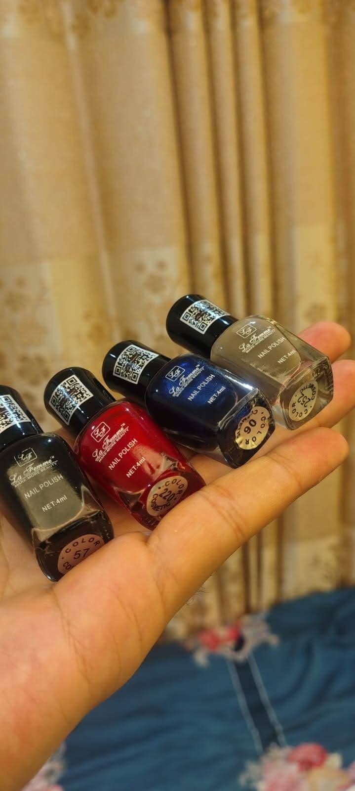 Nail polis